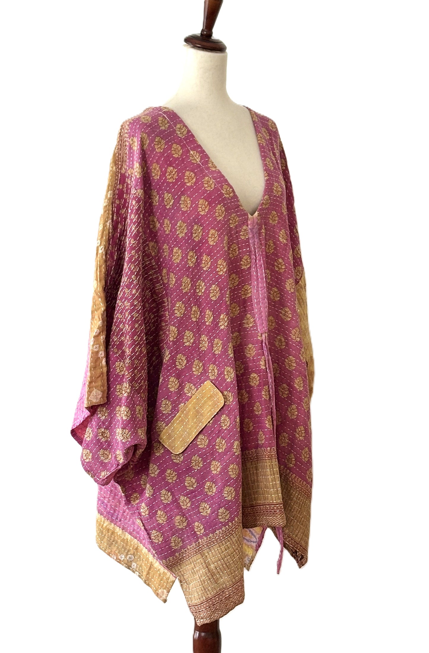 Kantha Bae Shortie Moondance Muu (Pink Gold)