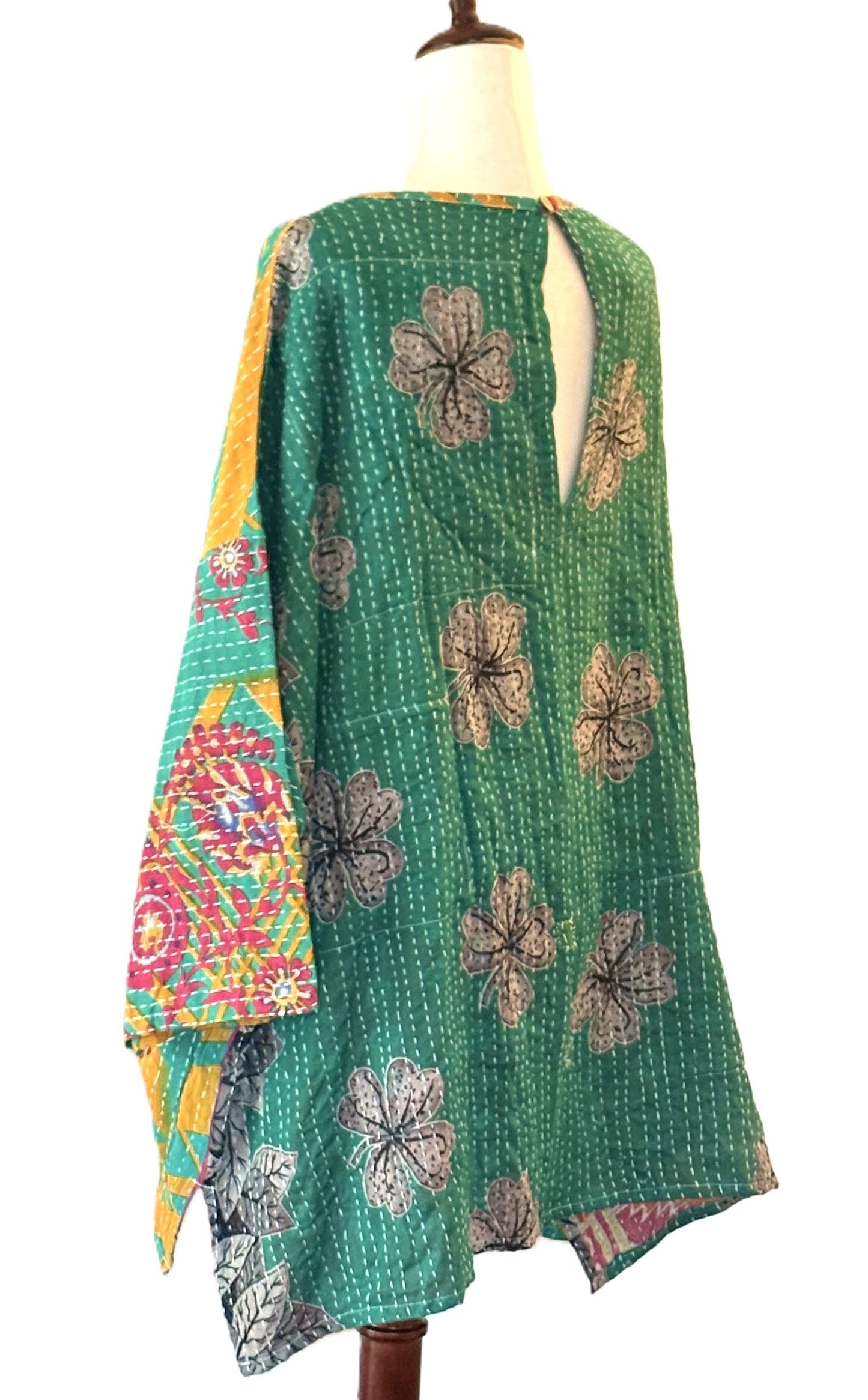 Kantha Bae Dream Pullover, Green Floral Top