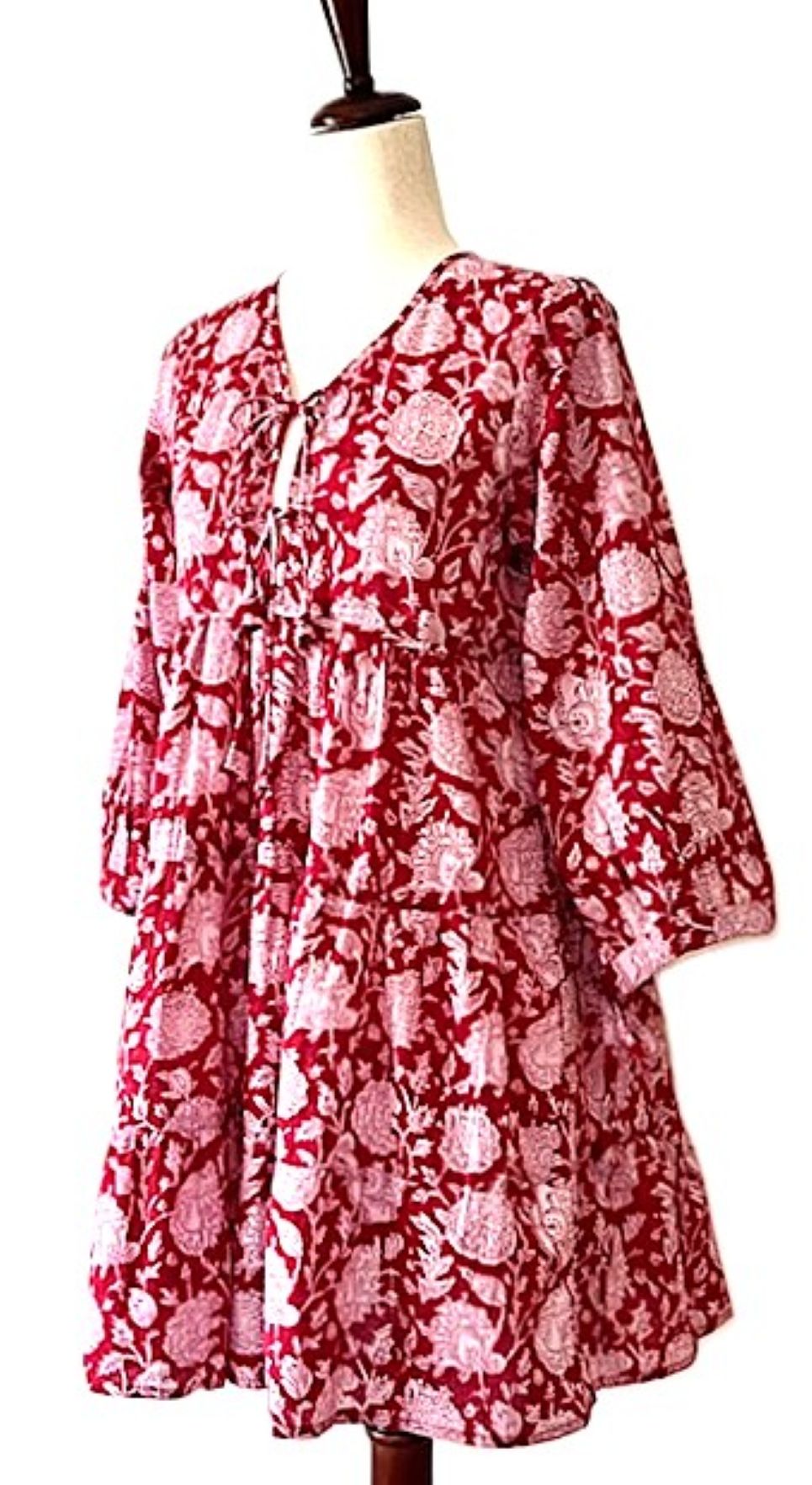 Floral Block Print Mini Maxi Dress Looks Crisp in Shades of Red and Pink