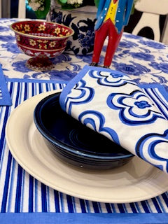 Table Linens, Geometric Placemats Fully Reversible. Green (Set of 4) Matching Napkins.