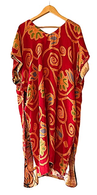Kantha Bae Duality Silk Split Muu. Fully Reversible. Lots of Styling Options. (Red Beige)