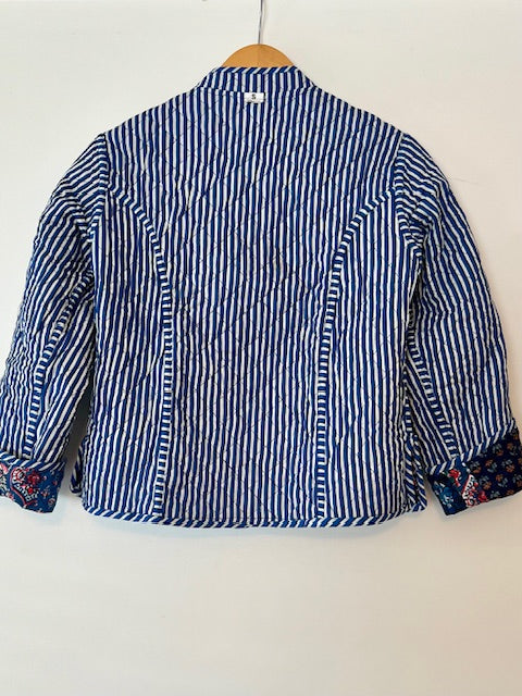 New Luxe Cotton Quilted Womens Jacket With Stripe Piping Looks Rich (White Leaf)