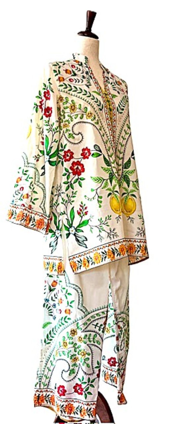 Standout Tunic Pants Set With Engineered Border Detailing. (Floral)