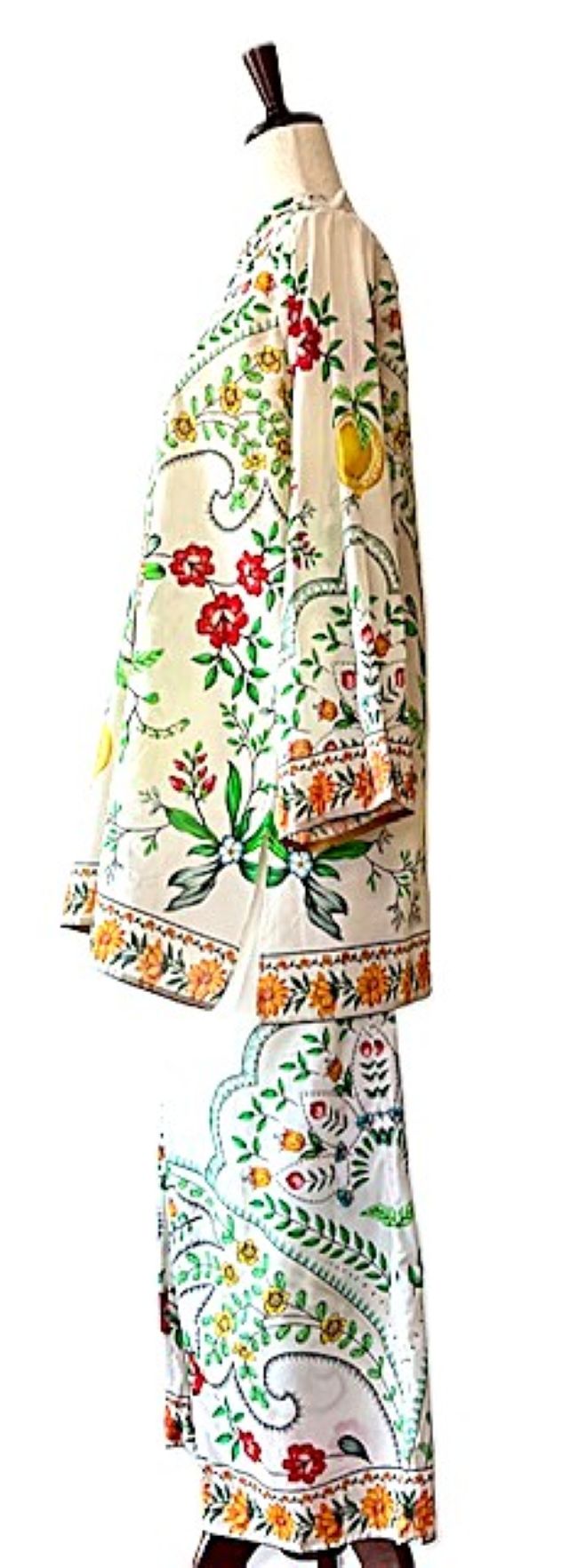 Standout Tunic Pants Set With Engineered Border Detailing. (Floral)