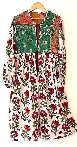 Embroidered Cotton Panel Dress Slims And Highlights The Figure (Emerald Rose)