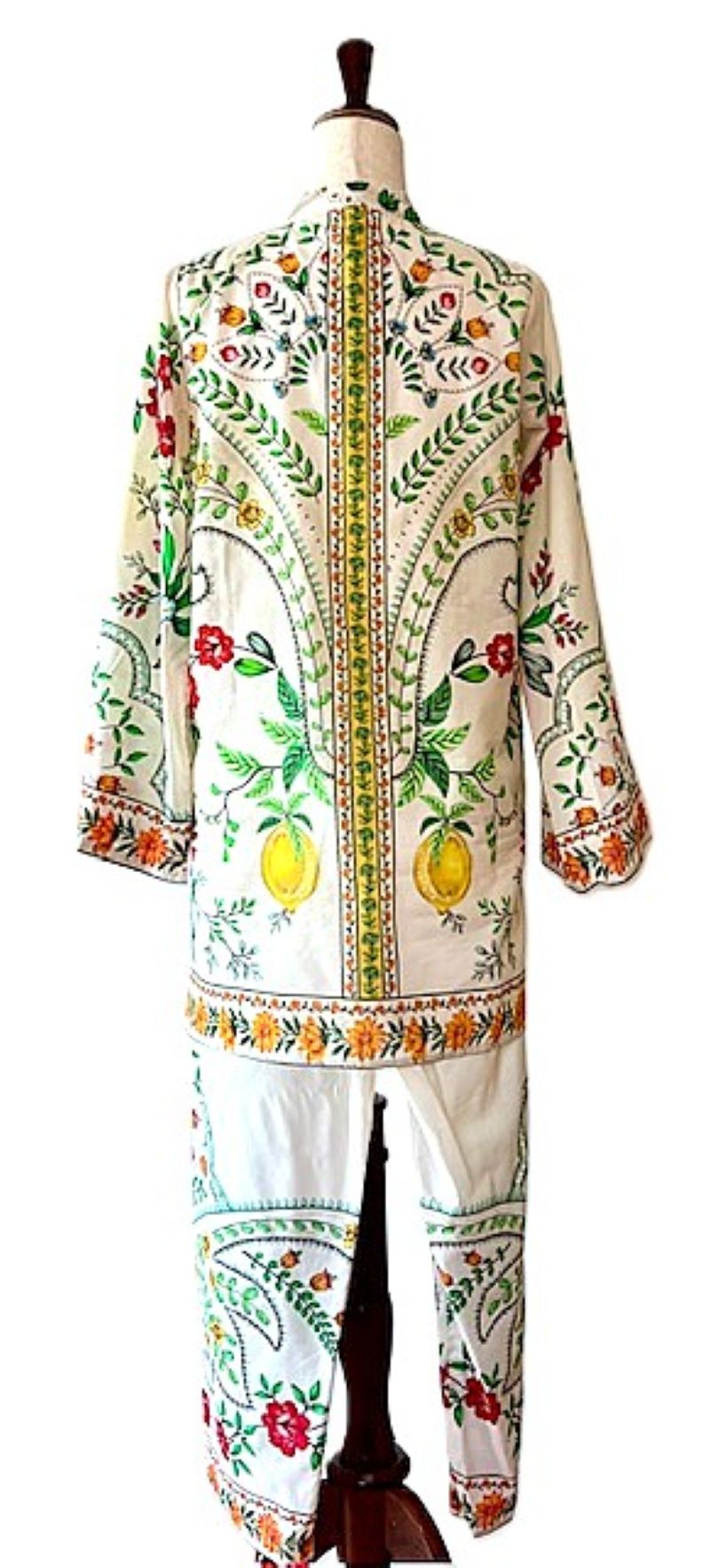 Standout Tunic Pants Set With Engineered Border Detailing. (Floral)