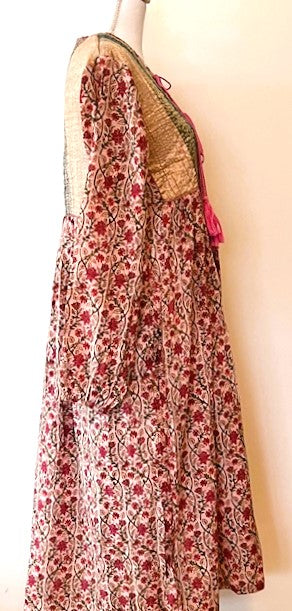 Embroidered Cotton Panel Dress Slims And Highlights The Figure (Stripe)