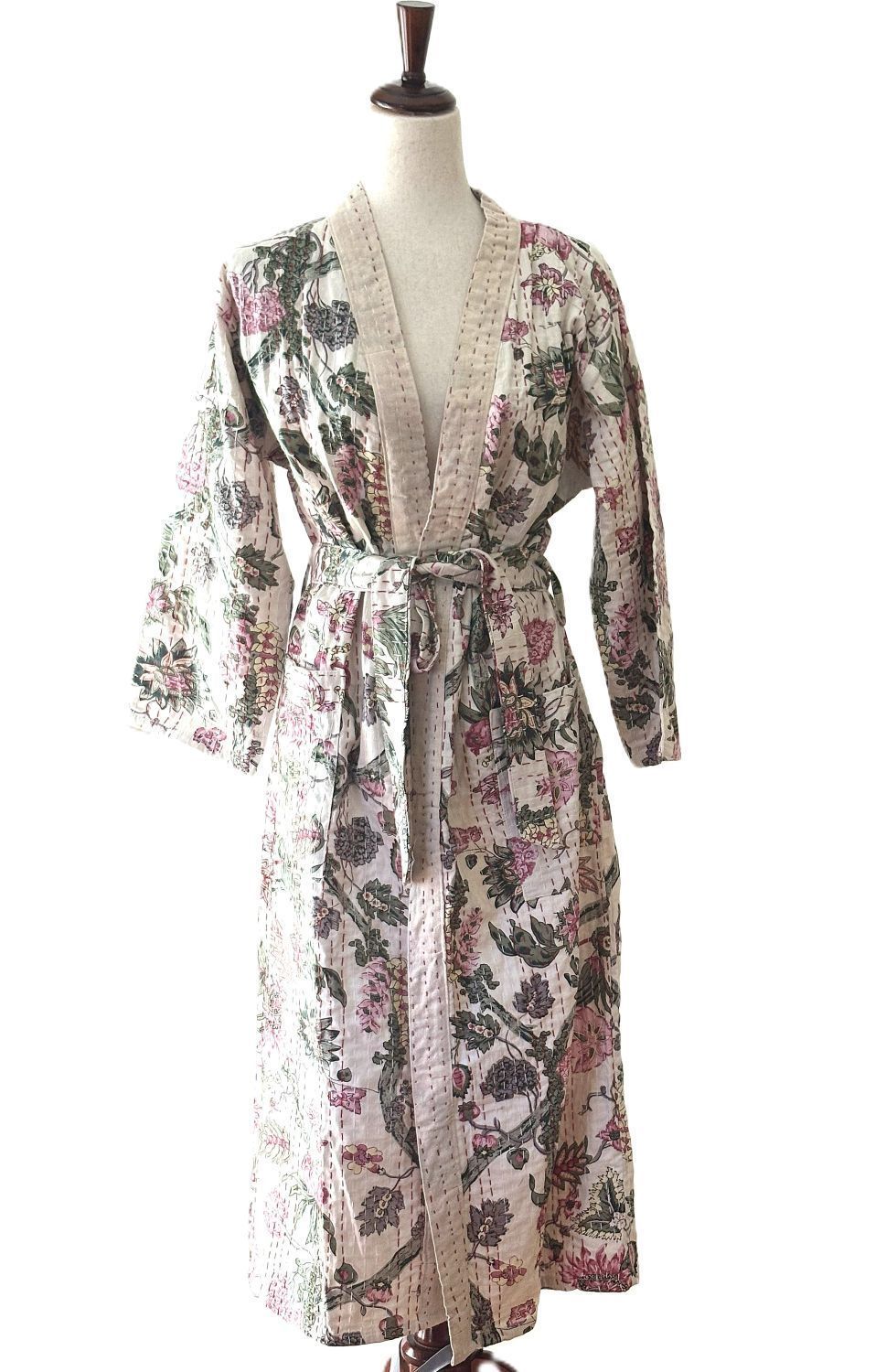 Long Floral Cotton Kimono With Kantha Embroidery. (White Multicolor)