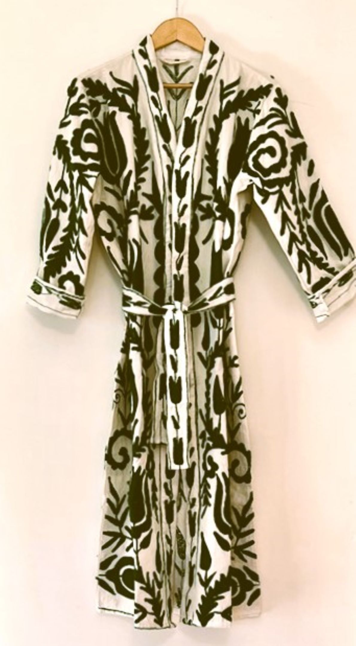 Winter Warm Coat For Women, Suzani Hand Embroidered Long Kimono. (Green)