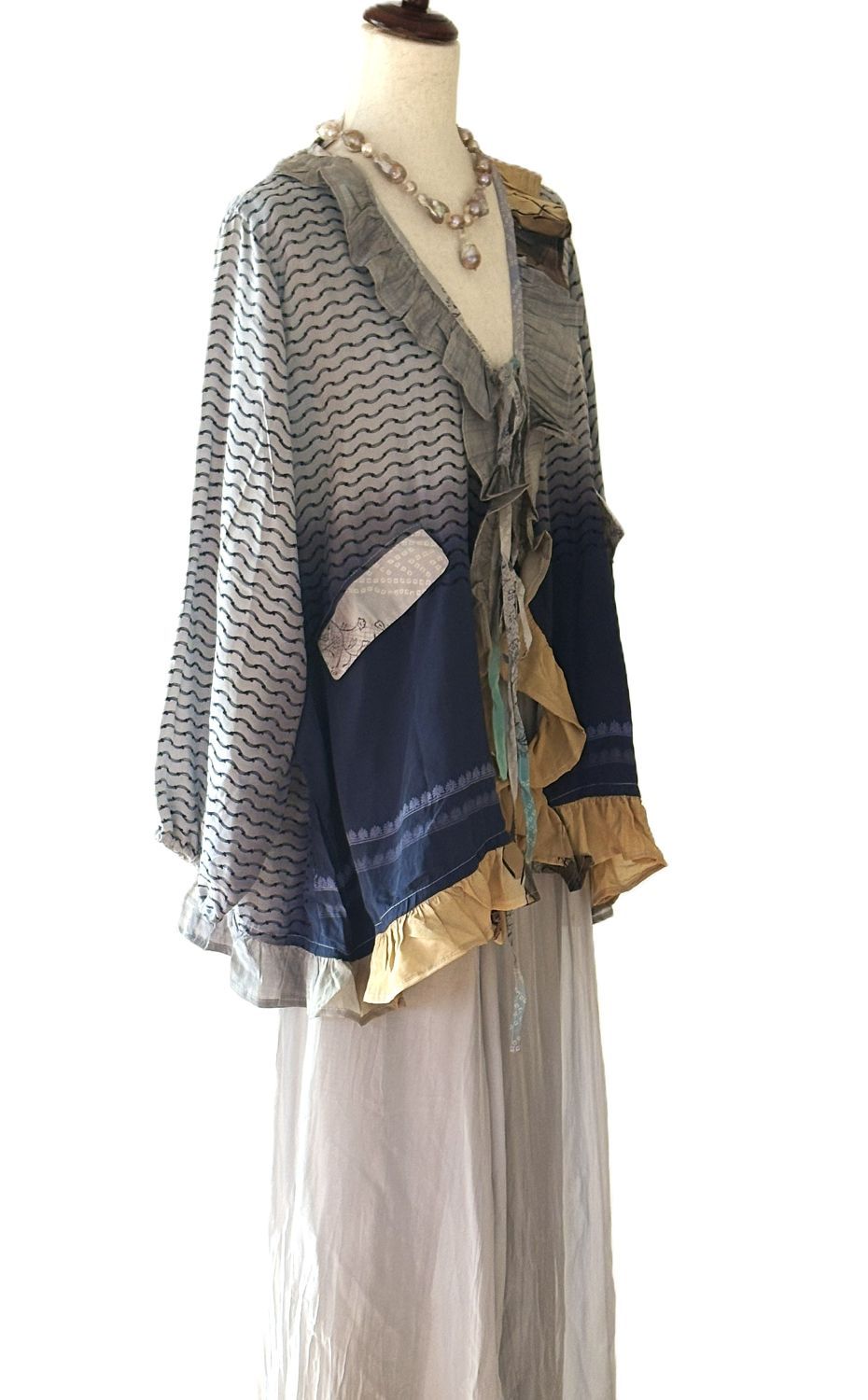 Kantha Bae Daisy Silk Butterfly Top (Blue Silver).