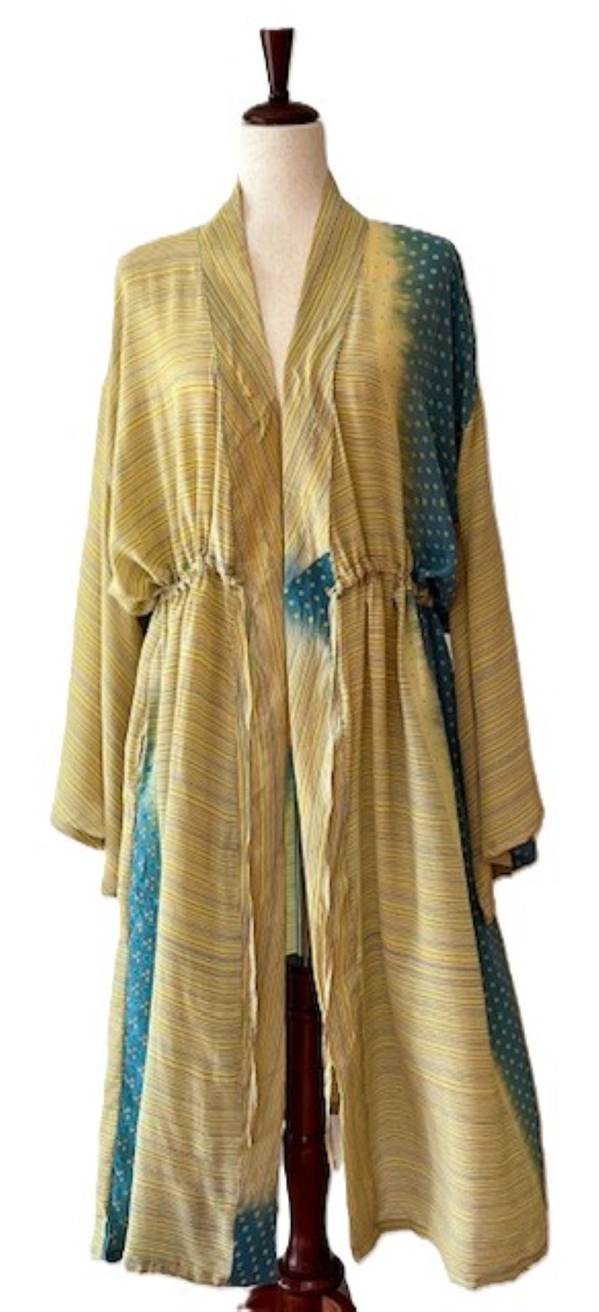 Kantha Bae Silk Dreamweaver Kimono Is A Statement Piece. (New Light Yellow)