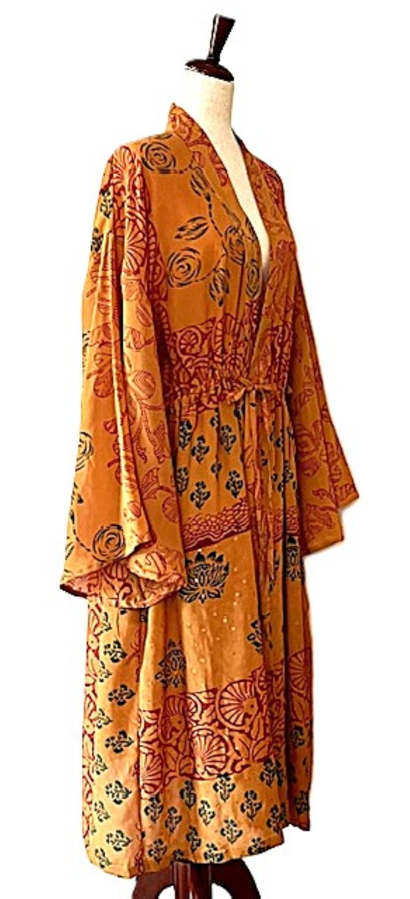 Kantha Bae Silk Dreamweaver Kimono Is A Statement Piece. (Orange)