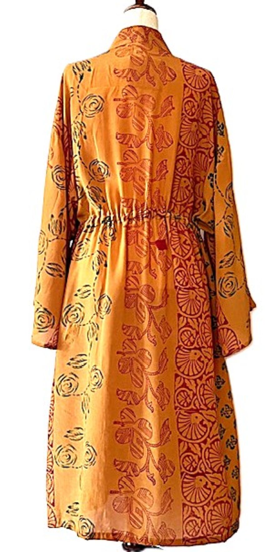 Kantha Bae Silk Dreamweaver Kimono Is A Statement Piece. (Orange)