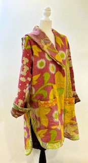 Kantha Bae Drifter Coat: Kantha Comfortable and Warm (Rose Floral)