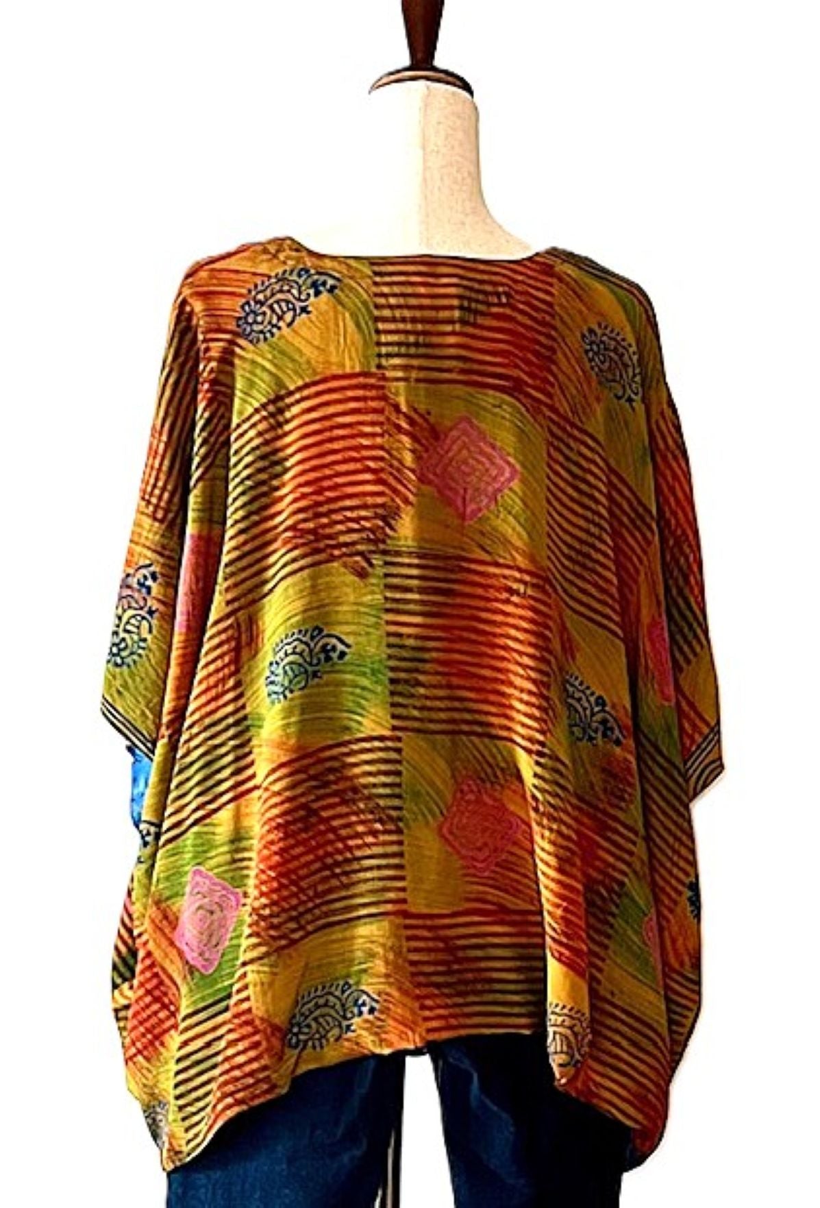 Kantha Bae Duality Shortie Muu, Fully Reversible, Your "Go-To" Top (Red Blue)