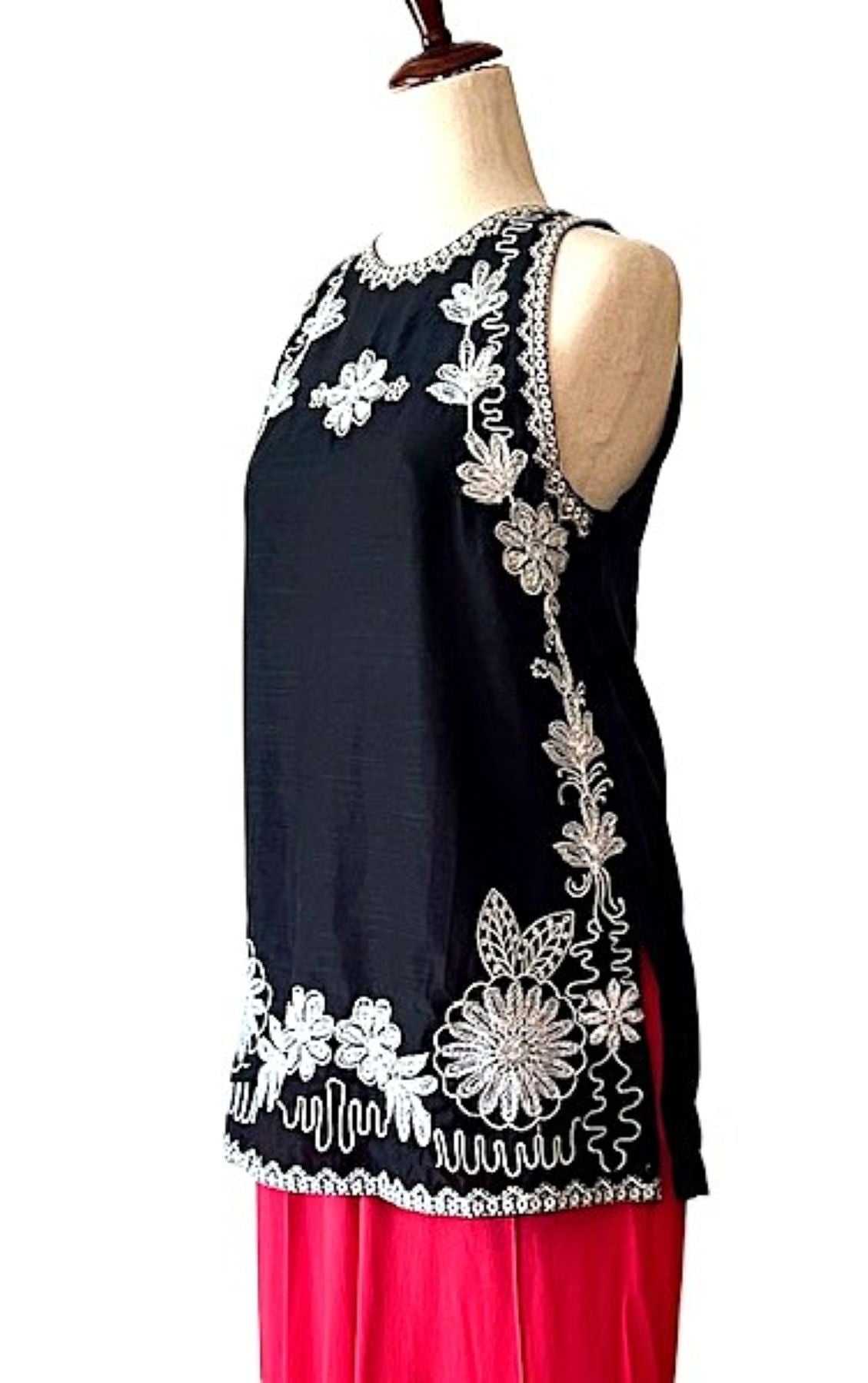 Designer Embroidered Top Will Steal The Show. (Black)