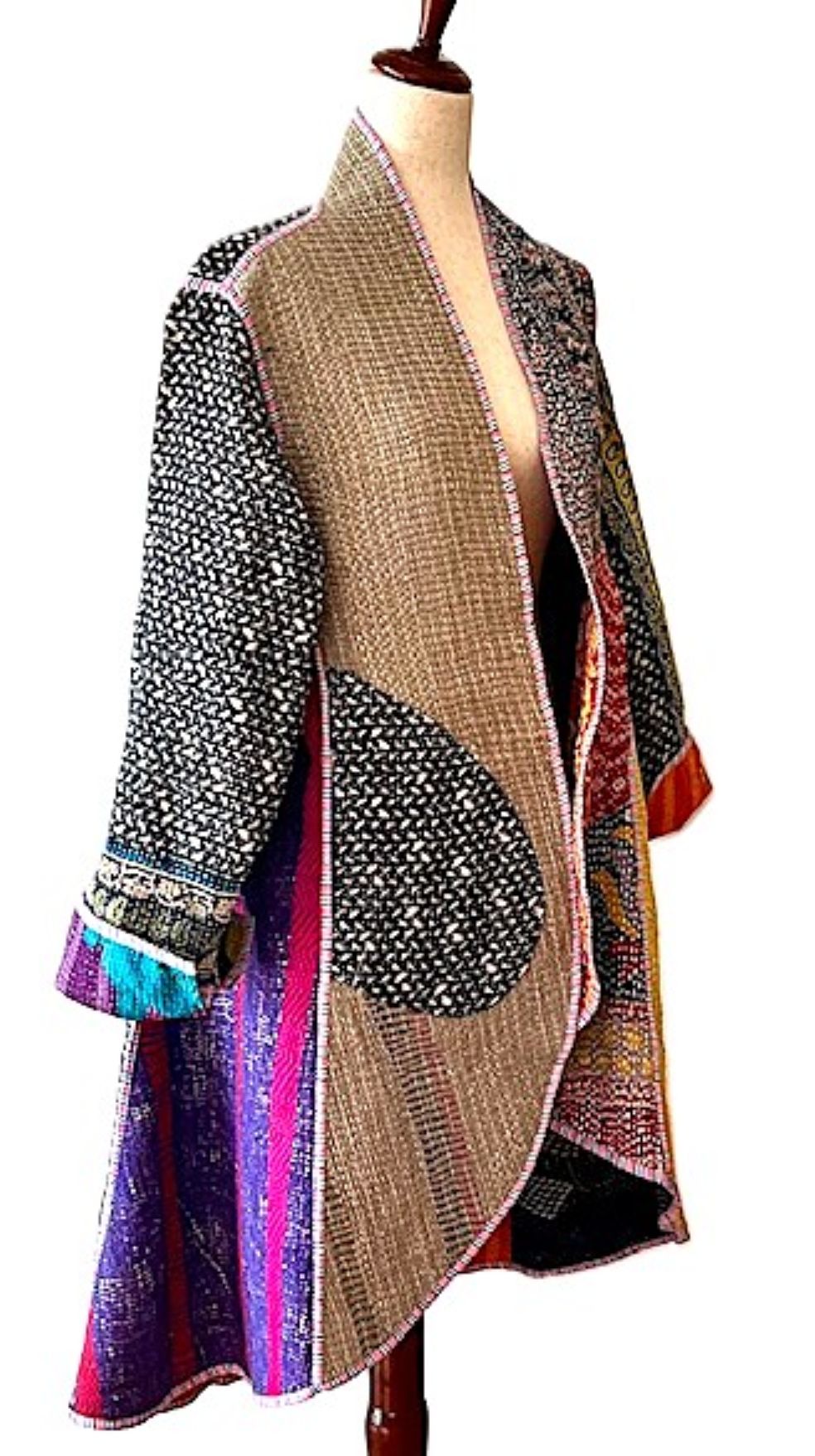 Tulip Cut Designer Waist Coat Is Fully Reversible. Kantha Stitching (Beige)