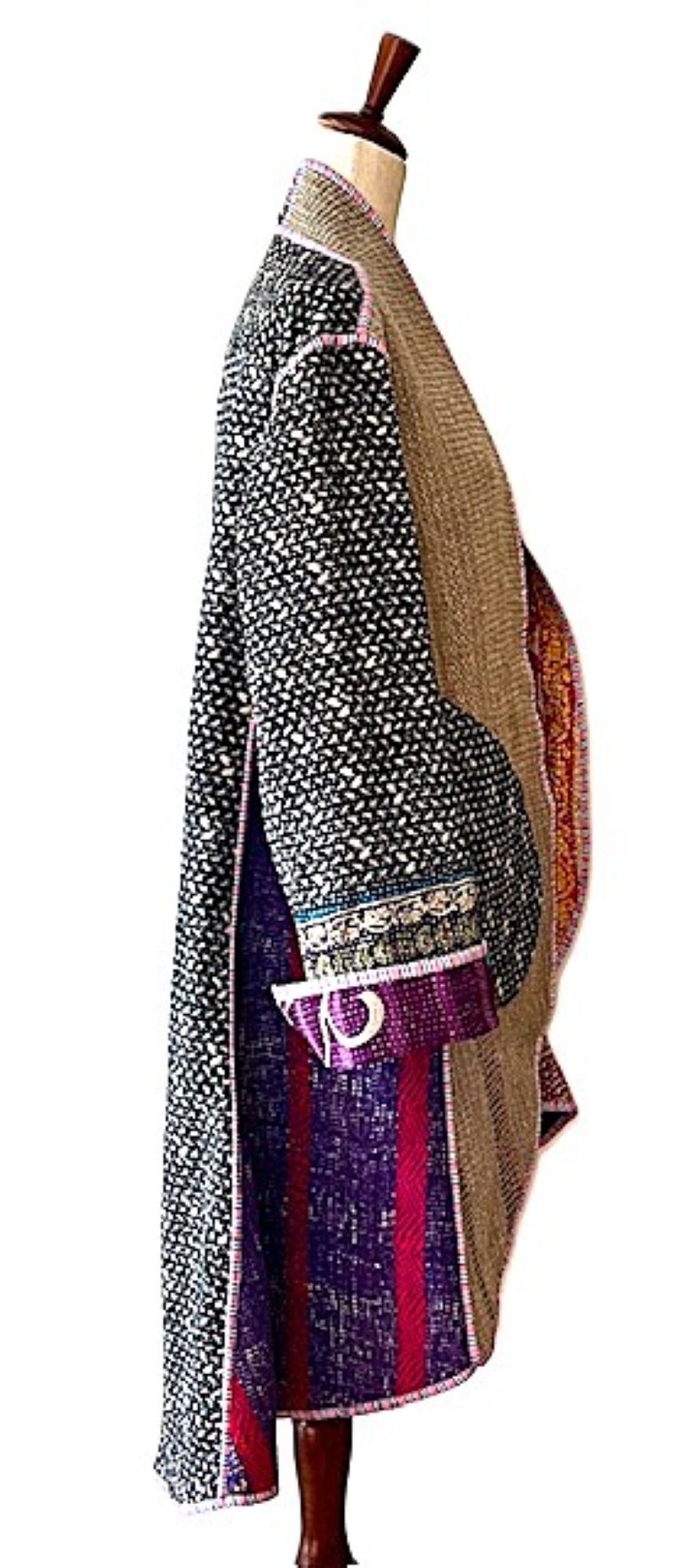 Tulip Cut Designer Waist Coat Is Fully Reversible. Kantha Stitching (Beige)