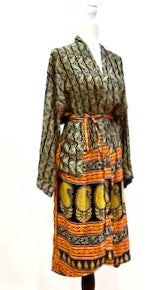 Top of the Line Silk Kimono Duster, Rich Mixed Print (Black and Red)