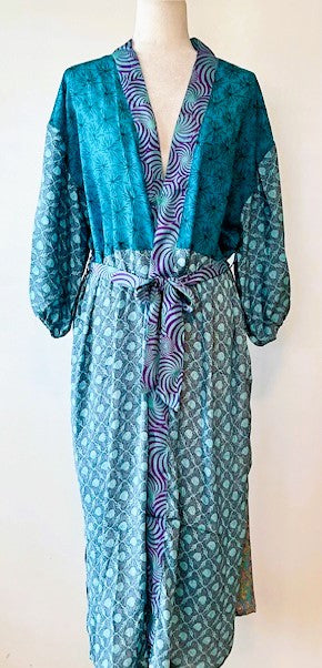 Luxurious Silk Kimono Duster, Feminine And Alluring (Royal)