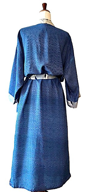 Dramatic Abstract Silk Kimono Duster. (Navy)