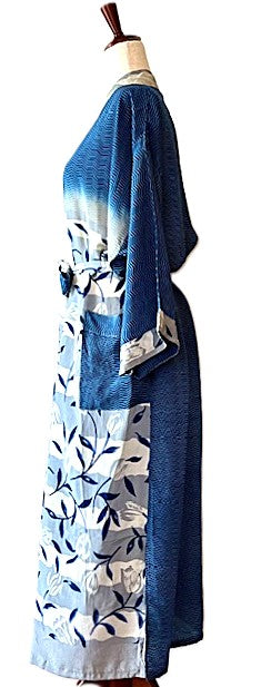 Dramatic Abstract Silk Kimono Duster. (Navy)