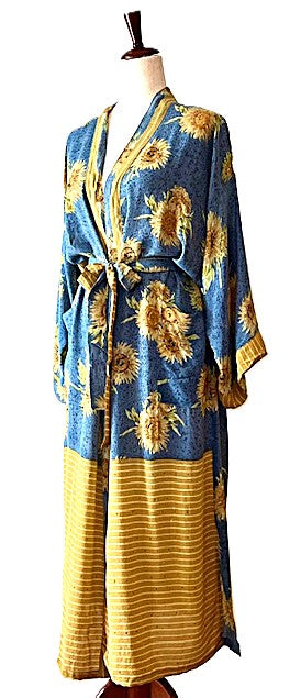 Luxurious Silk Kimono Duster. Stylish. (Royal Daisy)