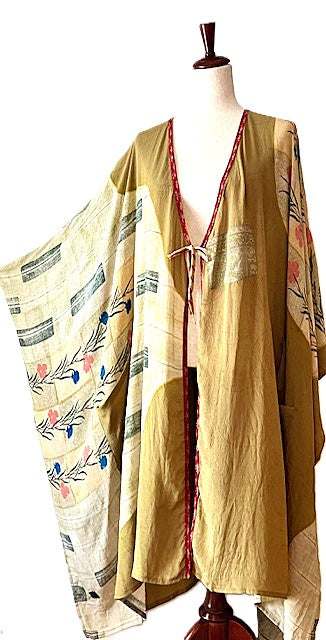 Kantha Bae New Orchid Silk Kimono With Tie . Chic. (Olive Cream)