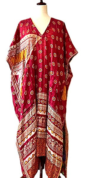 Kantha Bae Just This Muu, The Perfect Lounger For Home and Resort (Red)