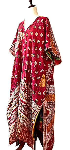 Kantha Bae Just This Muu, The Perfect Lounger For Home and Resort (Red)