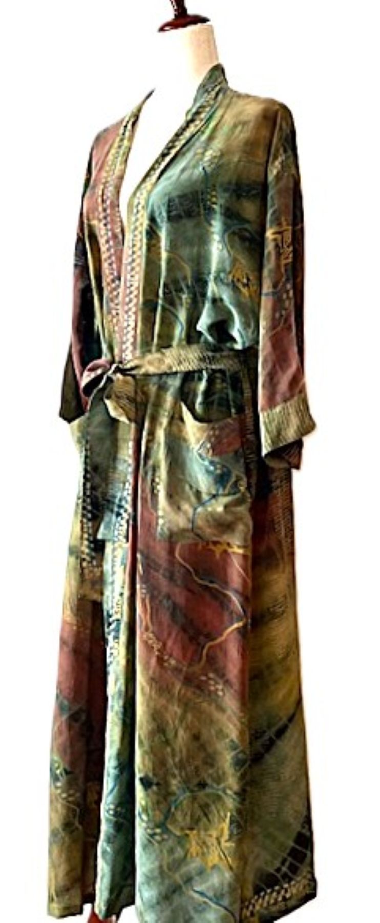 Signature Collection, Abstract Ombre Treatment Long Silk Kimono Duster.