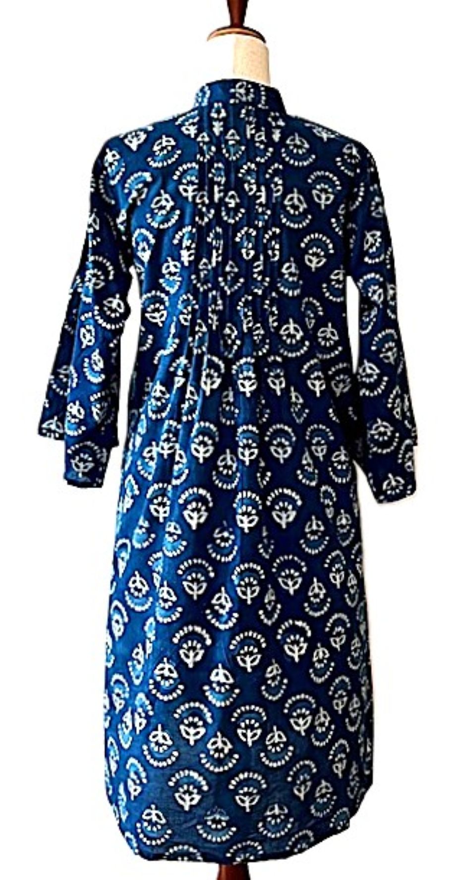 Dresses: Indigo Hand Blocked Print Is Smart and Tailored (Indigo).