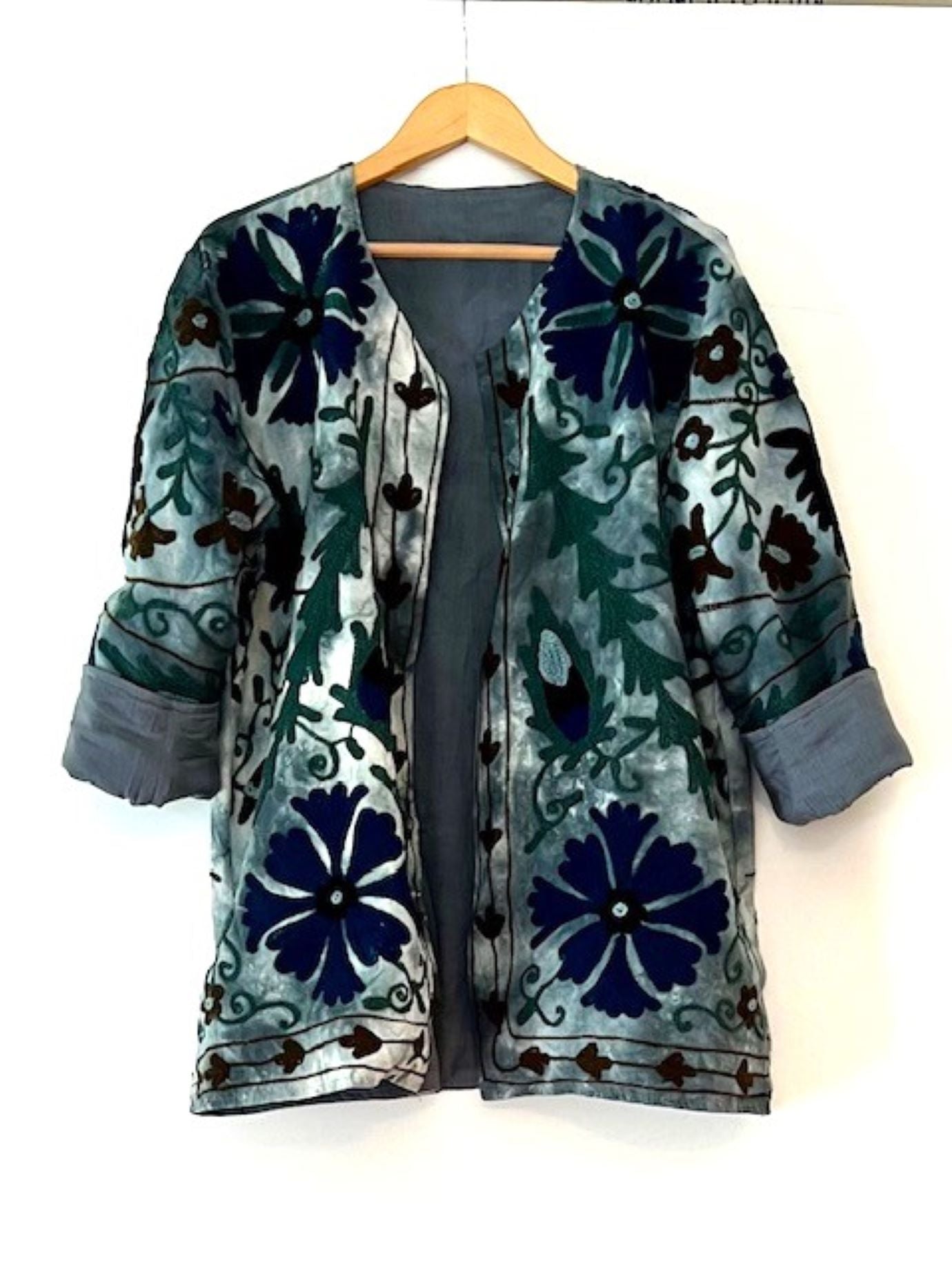 Tie Dye Cotton Suzani Jacket, Hand Embroidery Kimono (Blue)