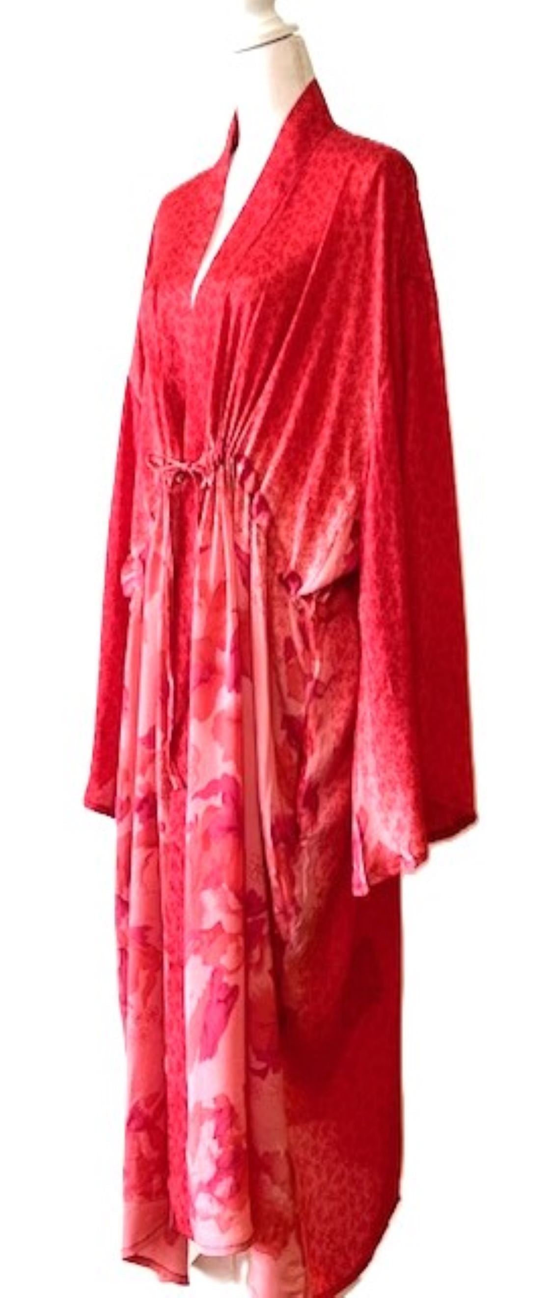 Kantha Bae Silk Dreamweaver Kimono Is A Statement Piece. (Pink)