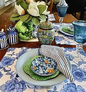 Blue and White Floral Placemat and Napkin Sets. 4 Per Set Beautiful (Megan)