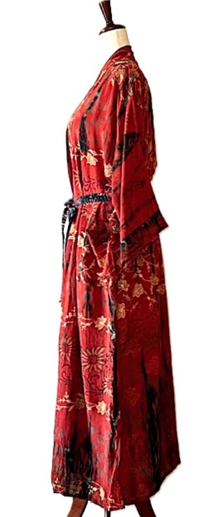 Signature Collection, Contemporary Asian Influenced Long Silk Kimono Duster (Red)
