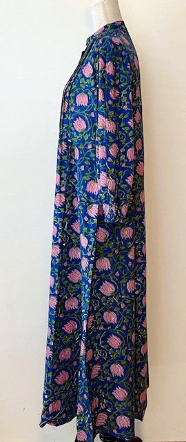 Floral Block Print Cotton Dress Looks Lush (Navy)