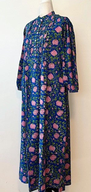 Floral Block Print Cotton Dress Looks Lush (Navy)
