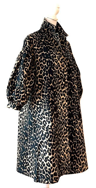 Leopard Print Balloon Sleeve Trench Coat. European Design.