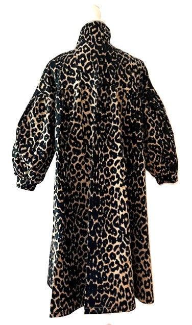 Leopard Print Balloon Sleeve Trench Coat. European Design.