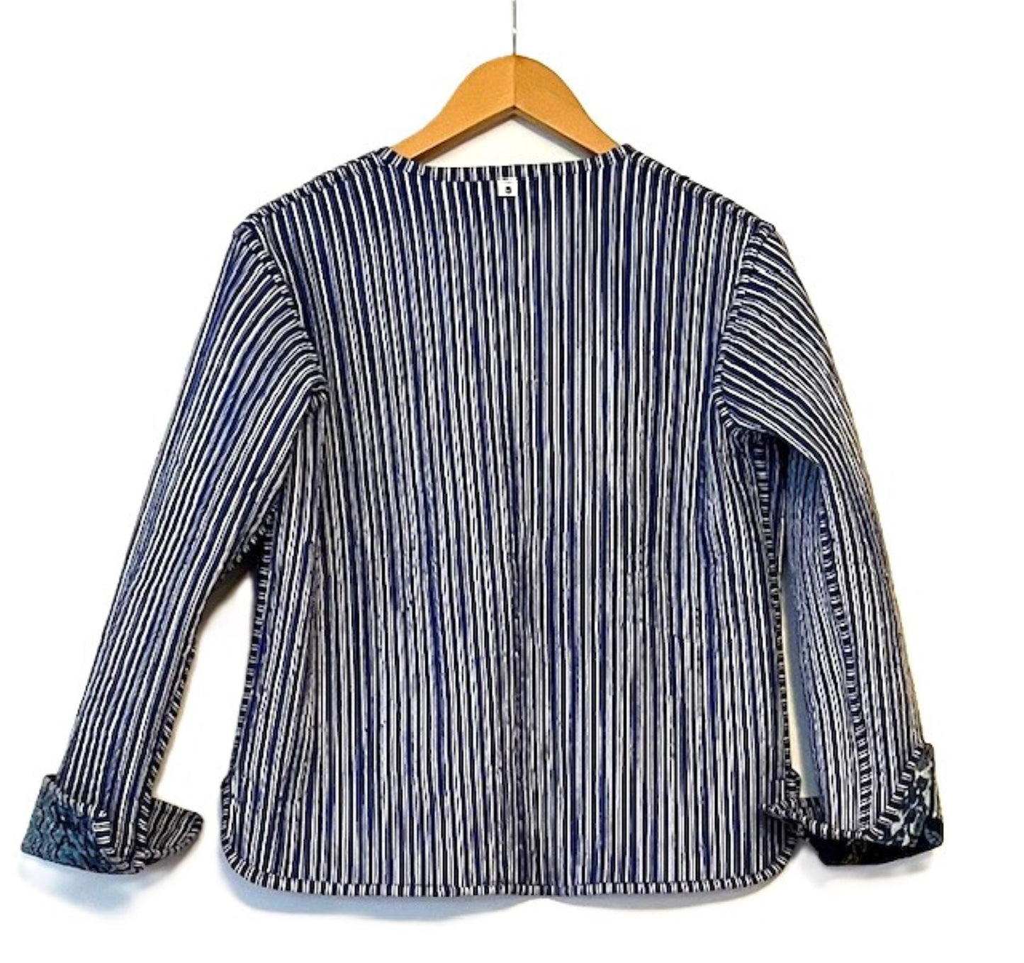 Luxe Reversible Cotton Quilted Womens Jacket With Stripe Piping Collar (Navy Patchwork)
