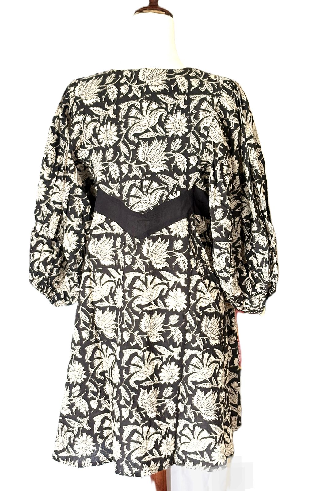 Dresses: Fitted Empire Flattering Block Print Cotton Short