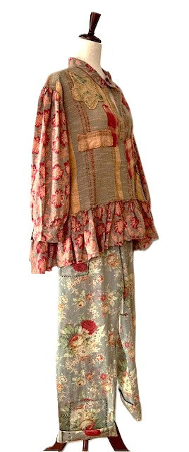 Pants. Relaxed Fit Traveler Pants, Floral Meadow