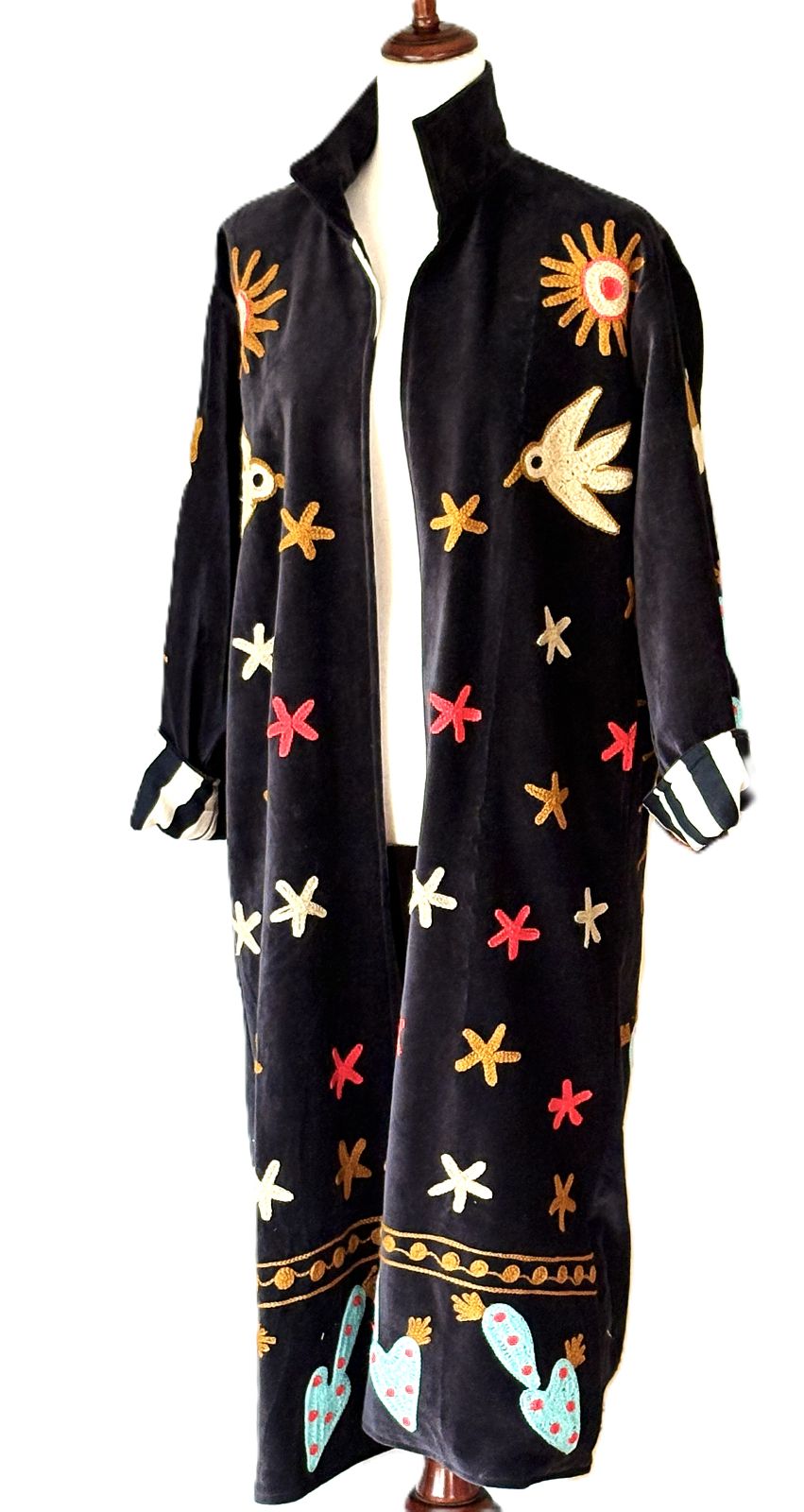 Jacket - Wearable Art, Suzani Hand Embroidered Kimono Duster Coat (Black Multicolored)