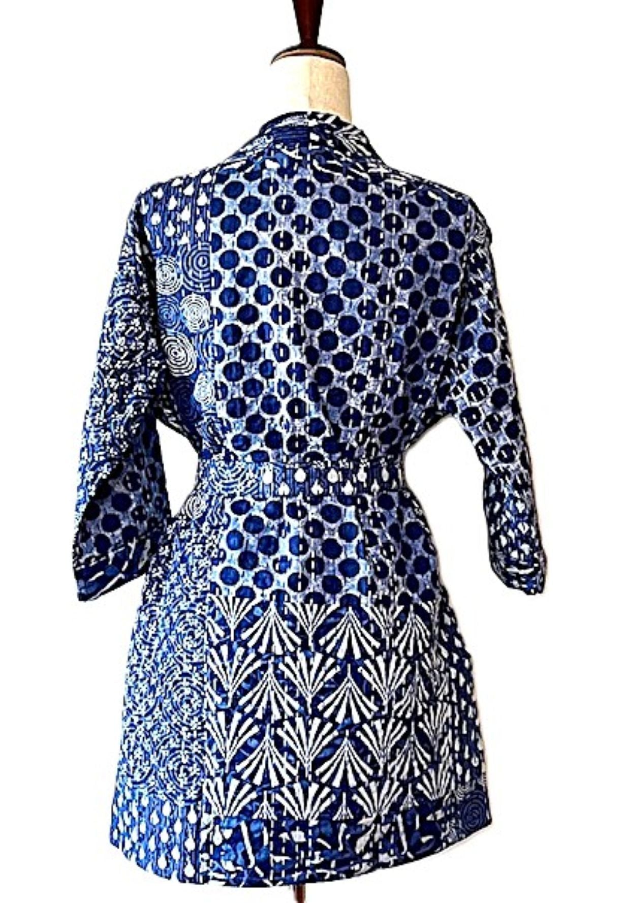Short Fresh Mixed Print Cotton Kimono. Best Seller.(Navy White)