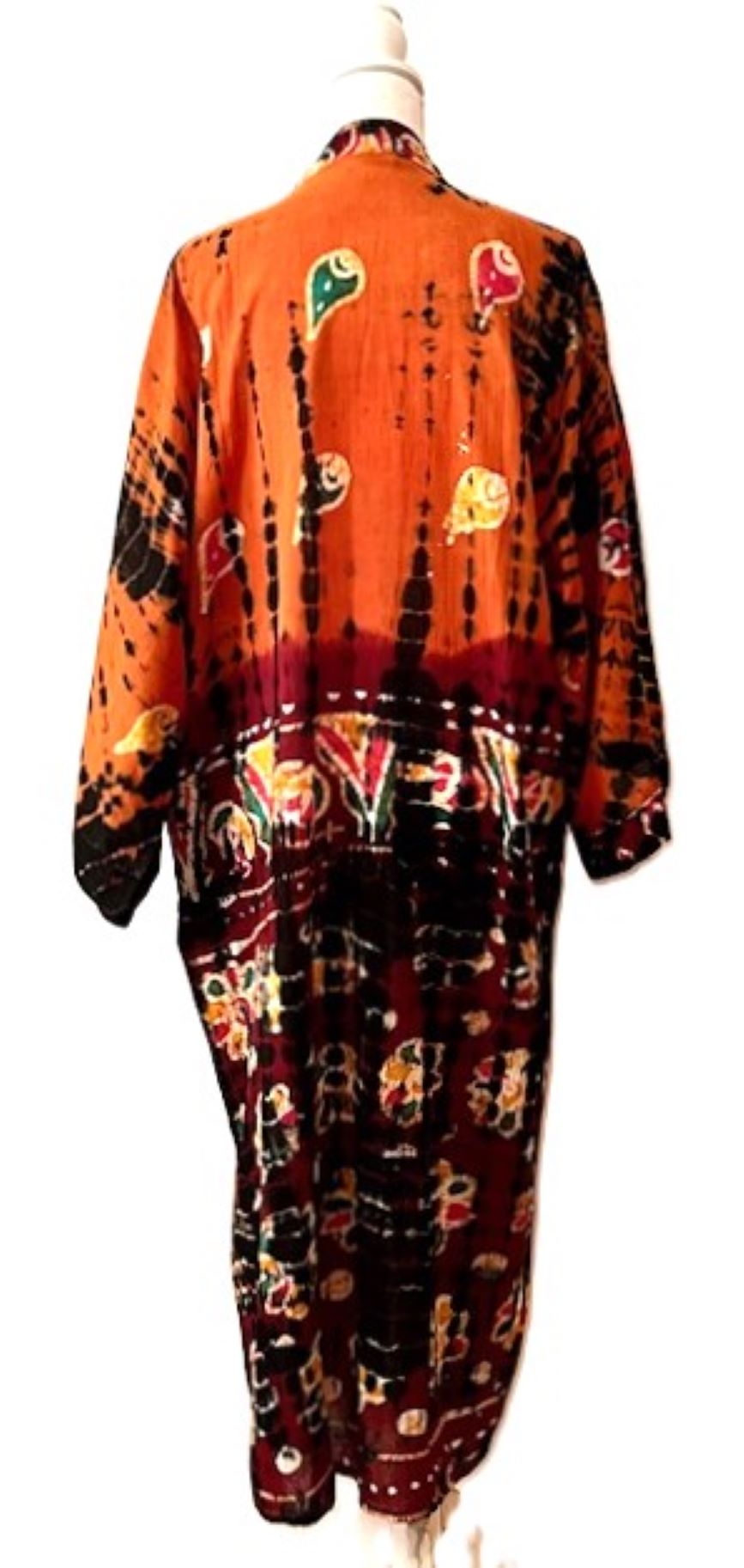 Top of the Line Silk Kimono Duster, Dramatic Abstract Print. Resort Ready.