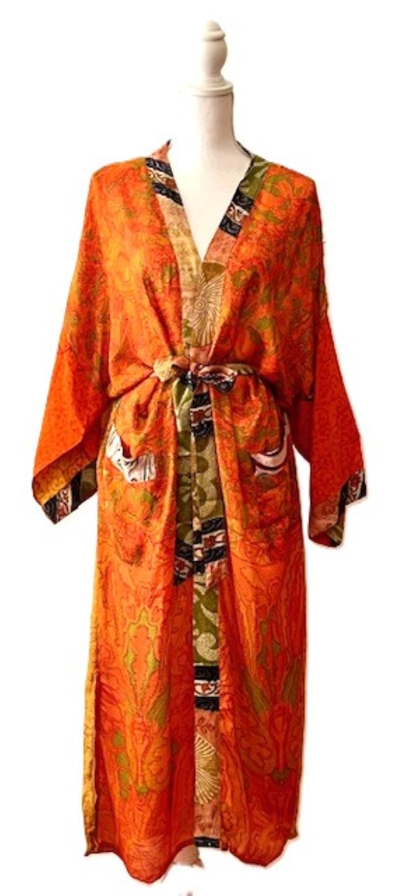Top of the Line Silk Kimono Duster, Dramatic Abstract Print. Vamp Appeal.