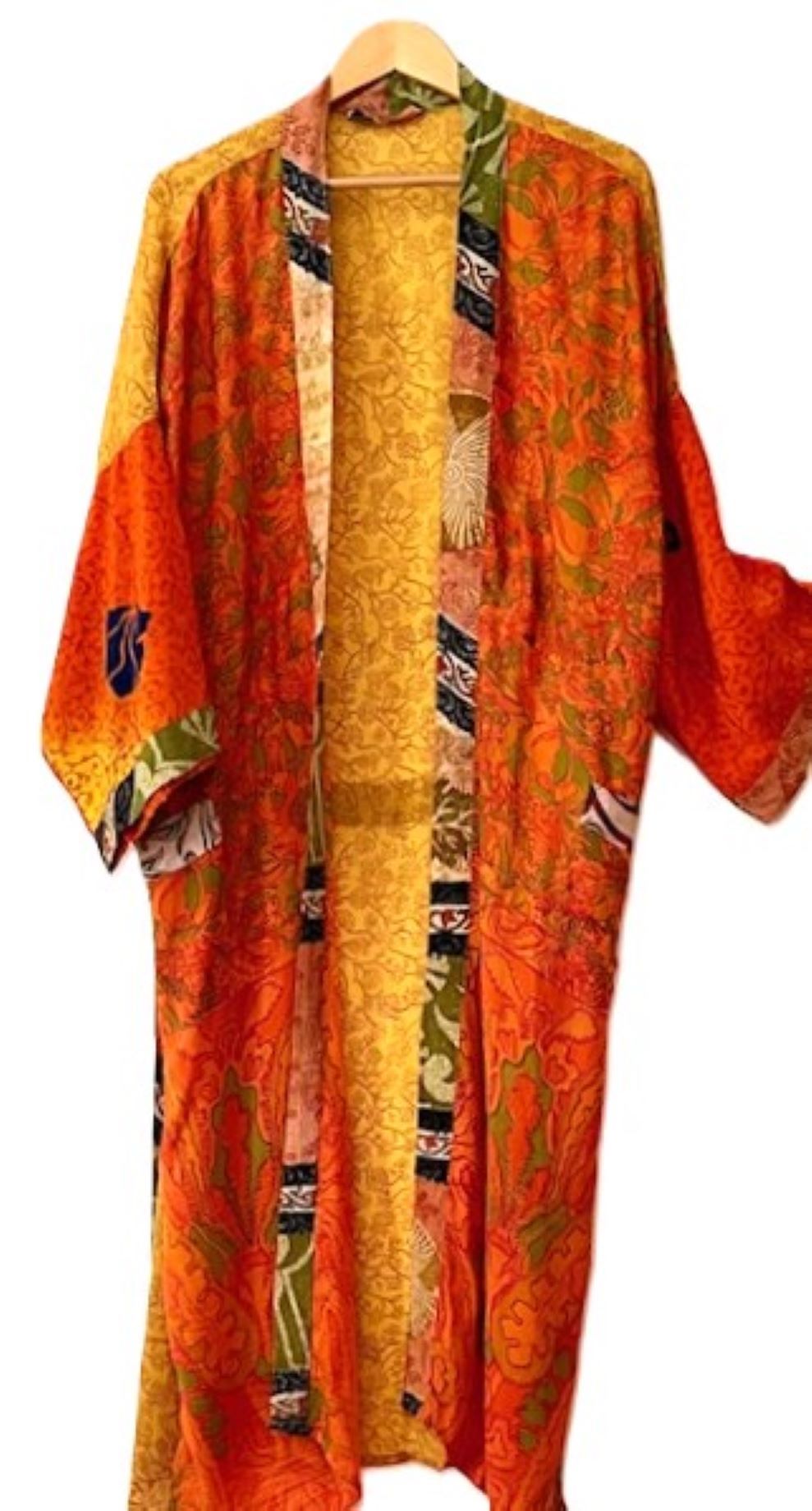 Top of the Line Silk Kimono Duster, Dramatic Abstract Print. Vamp Appeal.