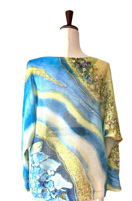 Italian Knit Sweater, Great Color and Light Weight. (Blue Wavy)