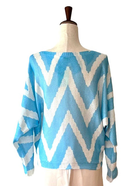 Italian Knit Sweater, Great Color and Light Weight. (Blue Chevron)